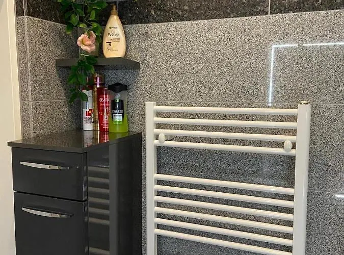דירה New Cozy Apartment, Location, 12 Min To Center וינה