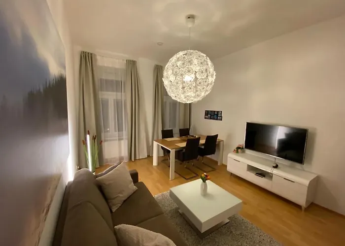New Cozy Apartment, Location, 12 Min To Center דירה