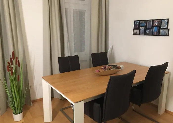 New Cozy Apartment, Location, 12 Min To Center דירה *